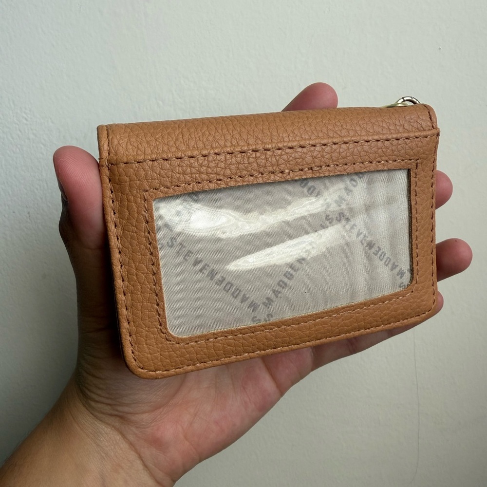 Steve Madden Cardholder - Picture 5 of 8